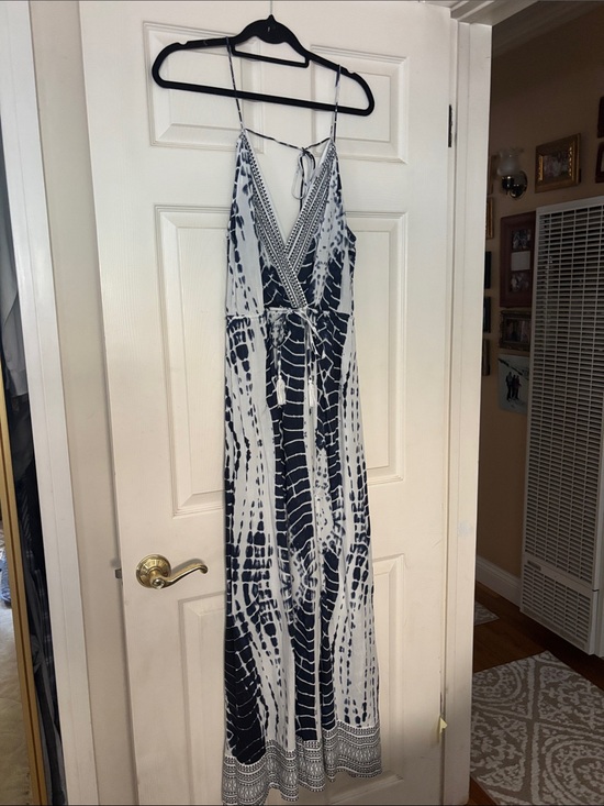 VENUS Dresses & Skirts - Venus Women's Black & White Tie-Dye Maxi Dress with Spaghetti Straps